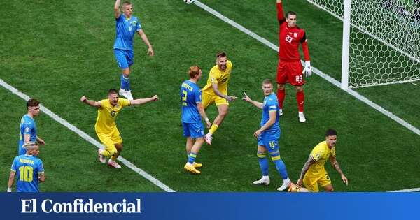 Rumanía se ceba en el peor día de Lunin con una goleada impactante ante Ucrania (3-0)