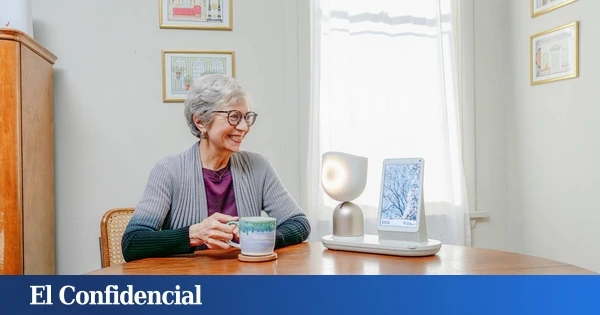 Mi abuela se va al bingo con una IA: cómo los asistentes salvan a los mayores de la soledad