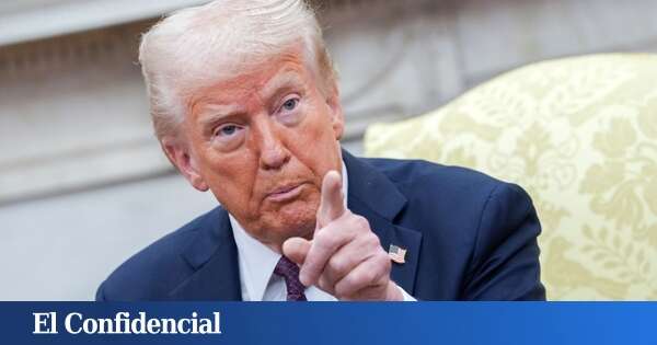 Trump aplaza un mes los aranceles a los automóviles procedentes de México y Canadá