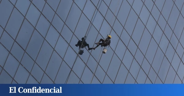 ¿Cansado de limpiar las ventanas? China asegura haber creado un nuevo tipo de vidrio que no se ensucia