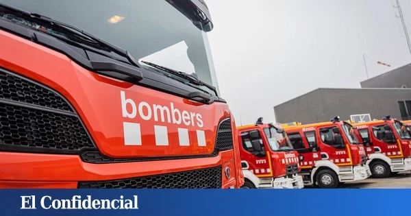 Tres heridos al caer con su vehículo en el barranco de Paiporta