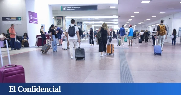 Ya están aquí los descuentos para viajar este verano en tren y autobús en España: así puedes inscribirte para acceder a las ofertas