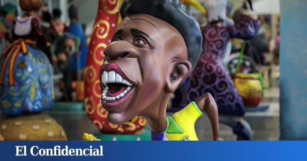 El ninot de Vinicius, objeto de burla en las Fallas de Valencia: 
