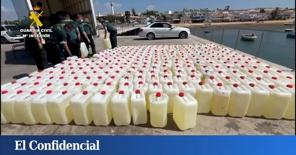Intervienen 177 garrafas de combustible en Punta Umbría destinadas al abastecimiento de narcolanchas