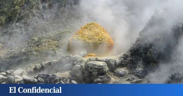 Un supervolcán ubicado en Italia preocupa a la ciencia por lo encontrado dentro de su cráter