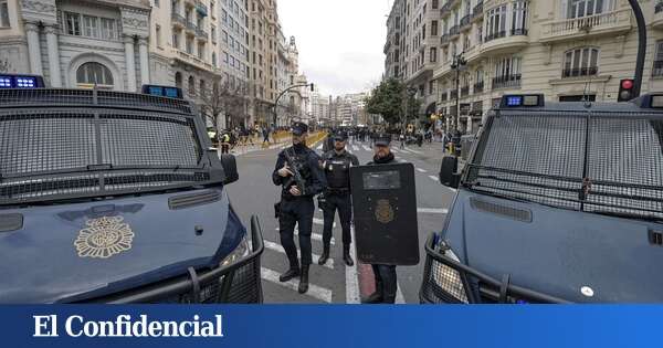 Un joven resulta herido grave tras recibir varias puñaladas en un robo con varios implicados en Valencia