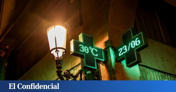 ¿Te cuesta dormir? El calor en España es tan intenso que la expresión 'noche tropical' se ha quedado corta