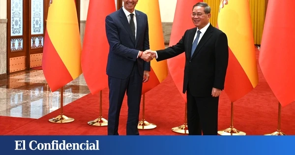 Sánchez de avanzadilla: cada vez más lejos de Washington y más cerca de Pekín