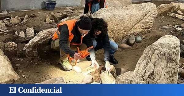 Ya es oficial: arqueólogos descubren una necrópolis que ha permanecido oculta durante 2.500 años