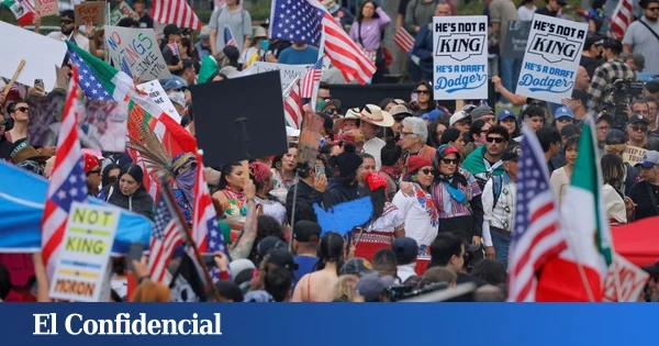 Protestas contra Trump | Miles de ciudadanos se manifiestan en las principales ciudades de EEUU bajo el lema 'No Kings'