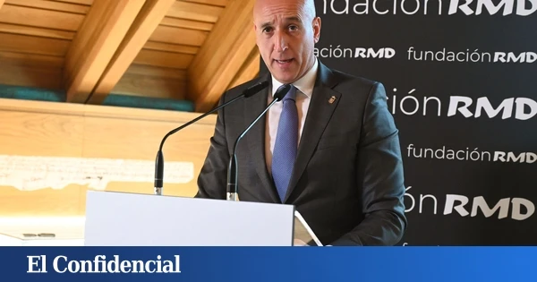 El alcalde de León arremete contra Cerdán y exige un congreso extraordinario: 