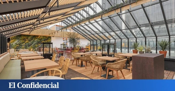 El nuevo sitio de moda del centro de Madrid que es ideal para inaugurar el verano y disfrutar de una bonita puesta de sol: con vistas a las Cuatro Torres