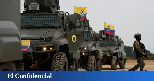 ¿Crisis violenta en su país? Llame usted a este oscuro personaje