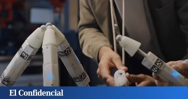 Crean el primer 'robot caníbal': se hace más grande y fuerte al consumir otros robots más pequeños