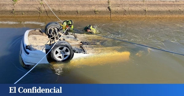 Encuentran tres personas muertas en el interior de un vehículo en un canal de Cartaya (Huelva)