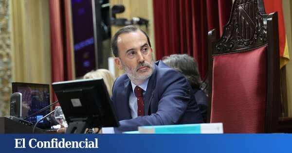 El juez amplía la investigación al presidente del Parlament balear (Vox) por delito de odio