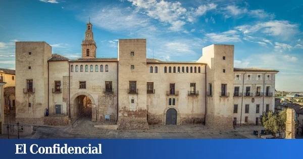 Este es el pueblo valenciano que opta a ser 'el que más brilla de España' estas Navidades: ya puedes votar por él entre los 17 pueblos que compiten