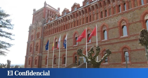 Muere un figurante tras tropezar y caer en el rodaje de la película de Los Javis en Comillas (Cantabria)