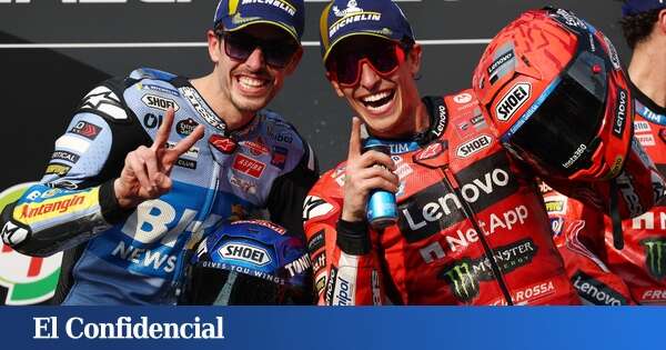 La emoción de Marc Márquez después de su victoria perfecta junto a su hermano: 