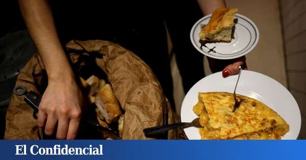 La tortilla de patatas que arrasa está en Madrid Río: descubre el bar que está a punto de ponerse de moda