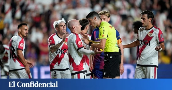 Joan salva al Barça (1-1) y Vallecas explota: enfado histórico el día en que el VAR dejó de existir