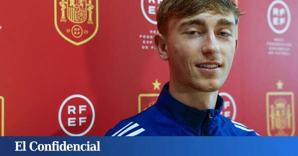 Los neerlandeses pitan al español Dean Huijsen en su debut con la Selección Española en la Nations