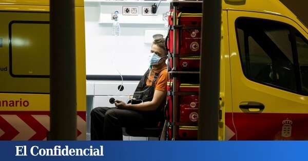 Dos menores heridos al chocar su patinete eléctrico con un coche en Las Palmas de Gran Canaria