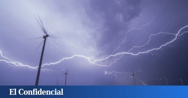 A Europa le brotan los Quijotes: ¿por qué están declarando la guerra a los molinos?