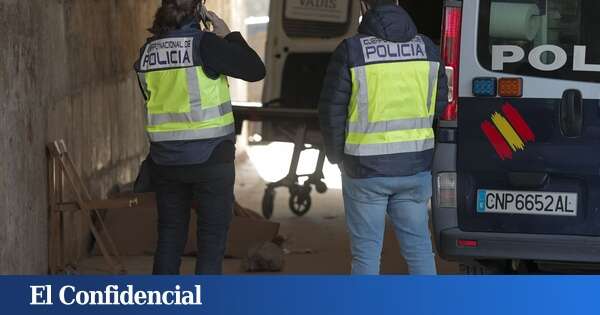 Detenida por agredir con una botella de vidrio a otra mujer para robarle la tarjeta de crédito