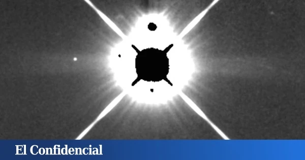 Un objeto desconocido se dejó ver entre la Tierra y una estrella 'cercana' durante una hora y luego desapareció