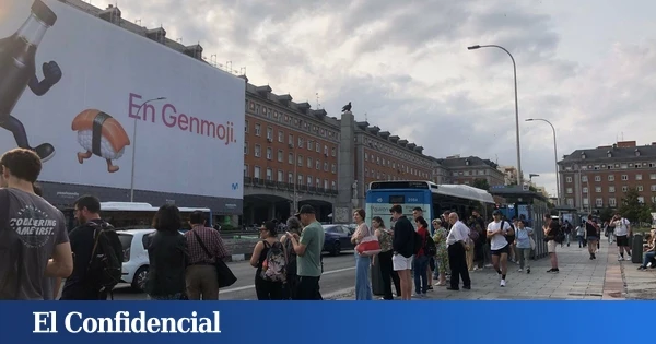 Desconcierto y quejas en la línea 6 en el primer día de selectividad: 