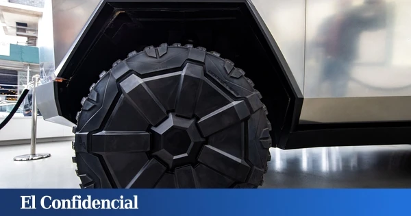 La nueva chapuza de Elon Musk: al Cybertruck ahora se le caen las ruedas