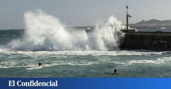 Situación de prealerta en Canarias: piden precaución por fenómenos costeros, con olas de 4 metros