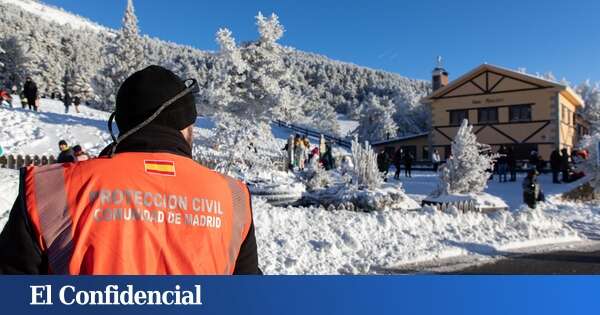 Aglomeraciones, accidentes y partos en la calle: esta es la labor de los 3.042 voluntarios de Protección Civil Madrid