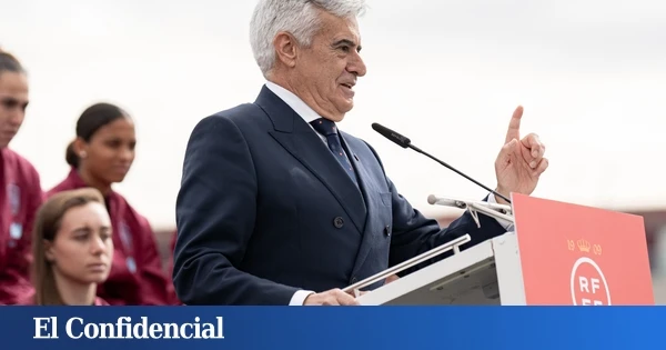 El inhabilitado Rocha no podrá ser candidato a la RFEF... ¿y se postula el inhabilitado Louzán?