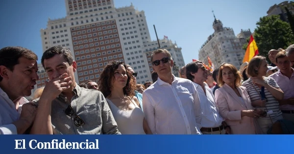 El PP opta por una 'vía intermedia' para reformar sus primarias y contentar también a Madrid