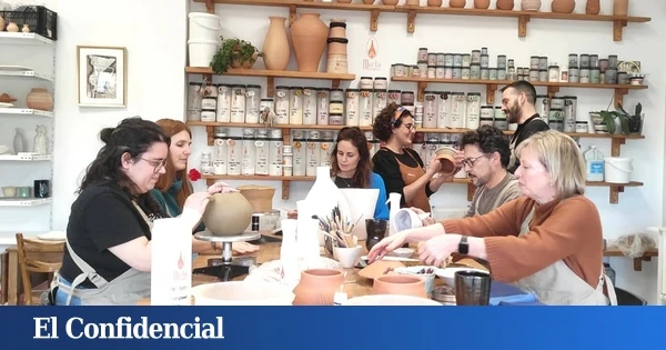 Hacer una taza de arcilla en un local de moda no es tan buen negocio para la cerámica valenciana
