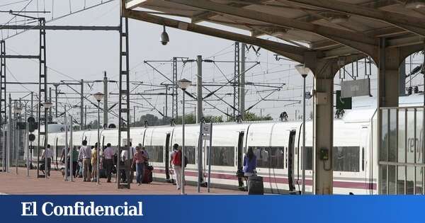 Decenas de viajeros de Ciudad Real y Puertollano afectados por retrasos en trenes AVE