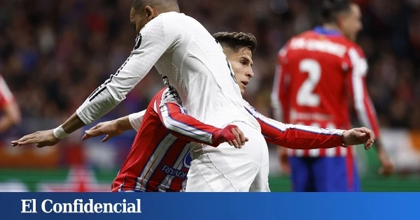 La histeria arbitral se apodera del derbi, de los propios colegiados y del fútbol en general