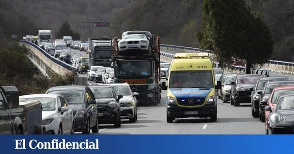 Siete heridos, uno de gravedad, en un accidente con tres coches implicados en Murcia