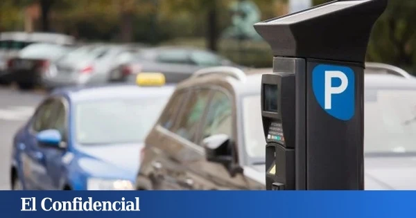 Adiós a aparcar gratis: el conocido barrio de Madrid al que llegan ya los parquímetros y habrá que pagar a partir de este día
