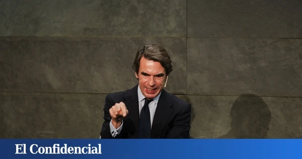 Aznar advierte que el Gobierno 