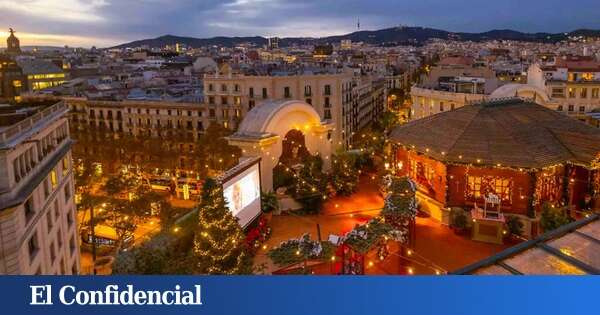 Cine al aire libre en pleno invierno en unas exclusivas cabañas de madera en el centro de Barcelona: con vistas a la Sagrada Familia