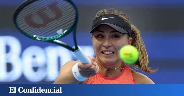 Paula Badosa muere en la orilla y pierde contra Coco Gauff en las semis de Pekín (4-6, 6-4 y 6-2)