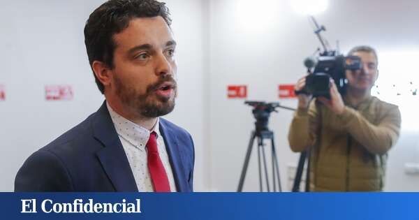 El candidato de Lambán se retira de las primarias del PSOE aragonés y deja vía libre a Pilar Alegría