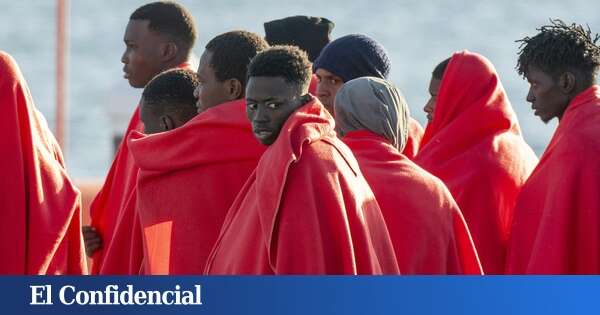 Al menos cuatro muertos y cinco desaparecidos en una lancha neumática que se hundió en Lanzarote