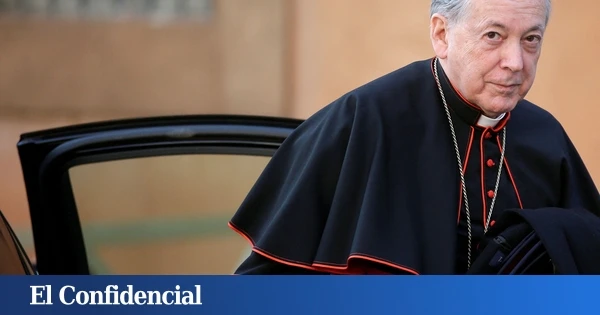 Becciu no entrará al cónclave, pero los escándalos de los cardenales 'rebeldes' no se acaban ni ante la tumba de Francisco