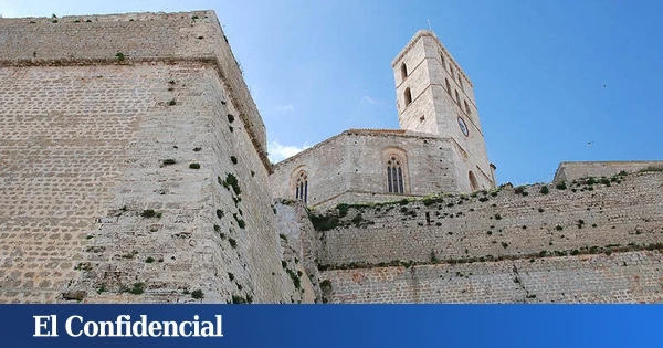 Uno de los edificios históricos más impresionantes de Ibiza guarda un secreto bajo sus cimientos