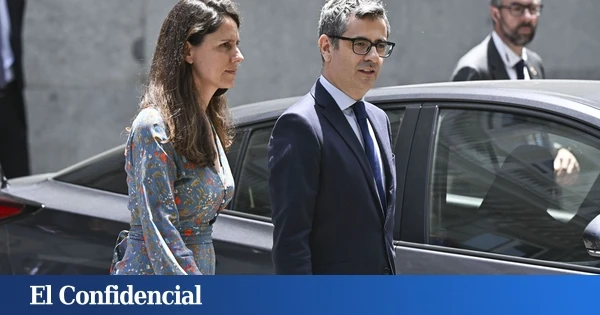 Bolaños gasta 35.000 € en rastrear diariamente cualquier mención en los medios a su persona
