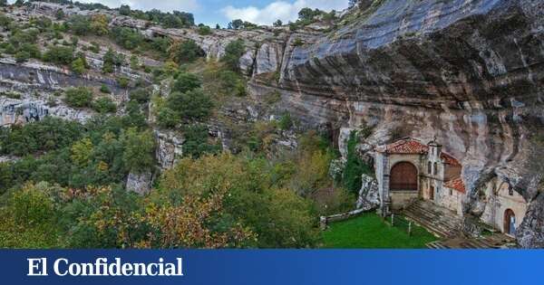 El laberinto subterráneo más grande de España: un tesoro kárstico de 110 km de cuevas y una ermita rupestre única